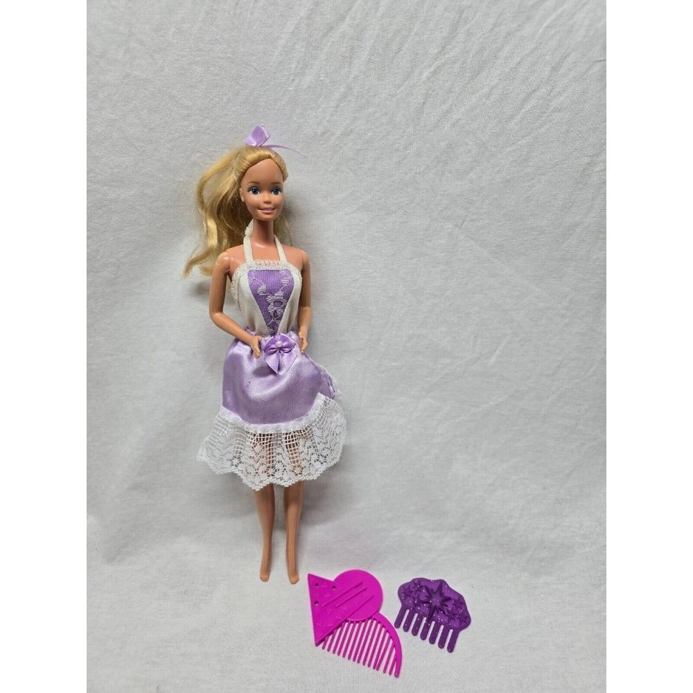 Vintage Mattel 1981 - BARBIE - Pink N Pretty Barbie Doll #3554